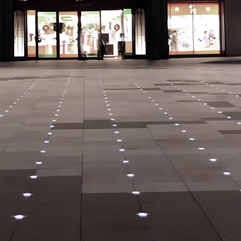 Sleek Stainless Steel Solar LED Recessed Ground Well Light for Outdoors