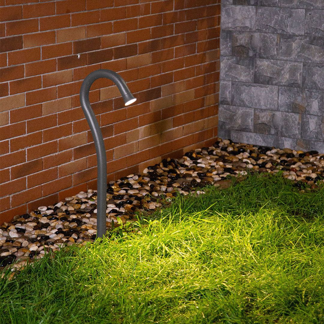 Sleek Solar LED Garden Lights - Durable Stainless Steel for Outdoor Spaces
