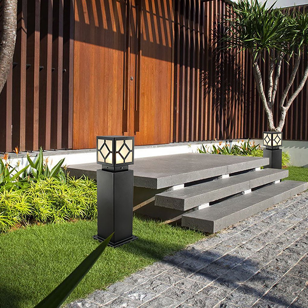 Retro European Solar Square Bollard Light for Garden Pathway Lighting