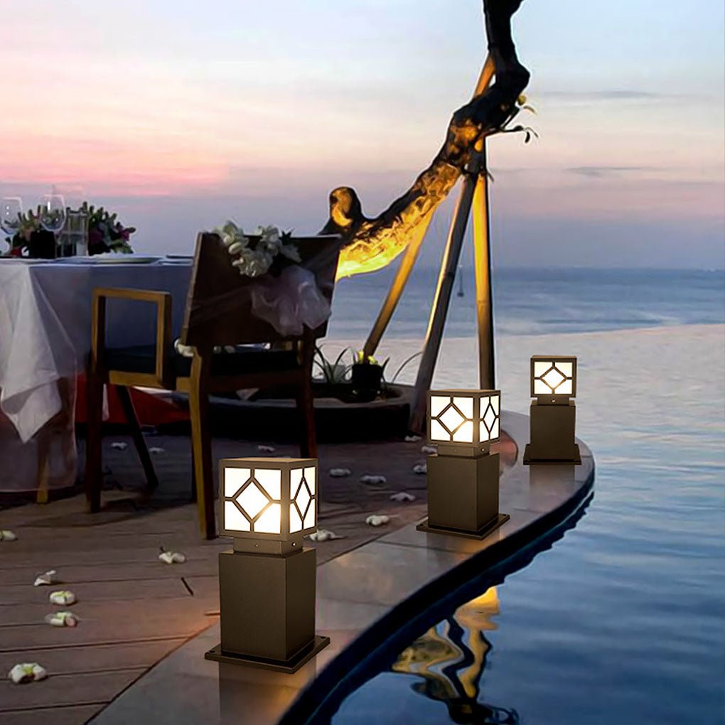 Retro European Solar Square Bollard Light for Garden Pathway Lighting