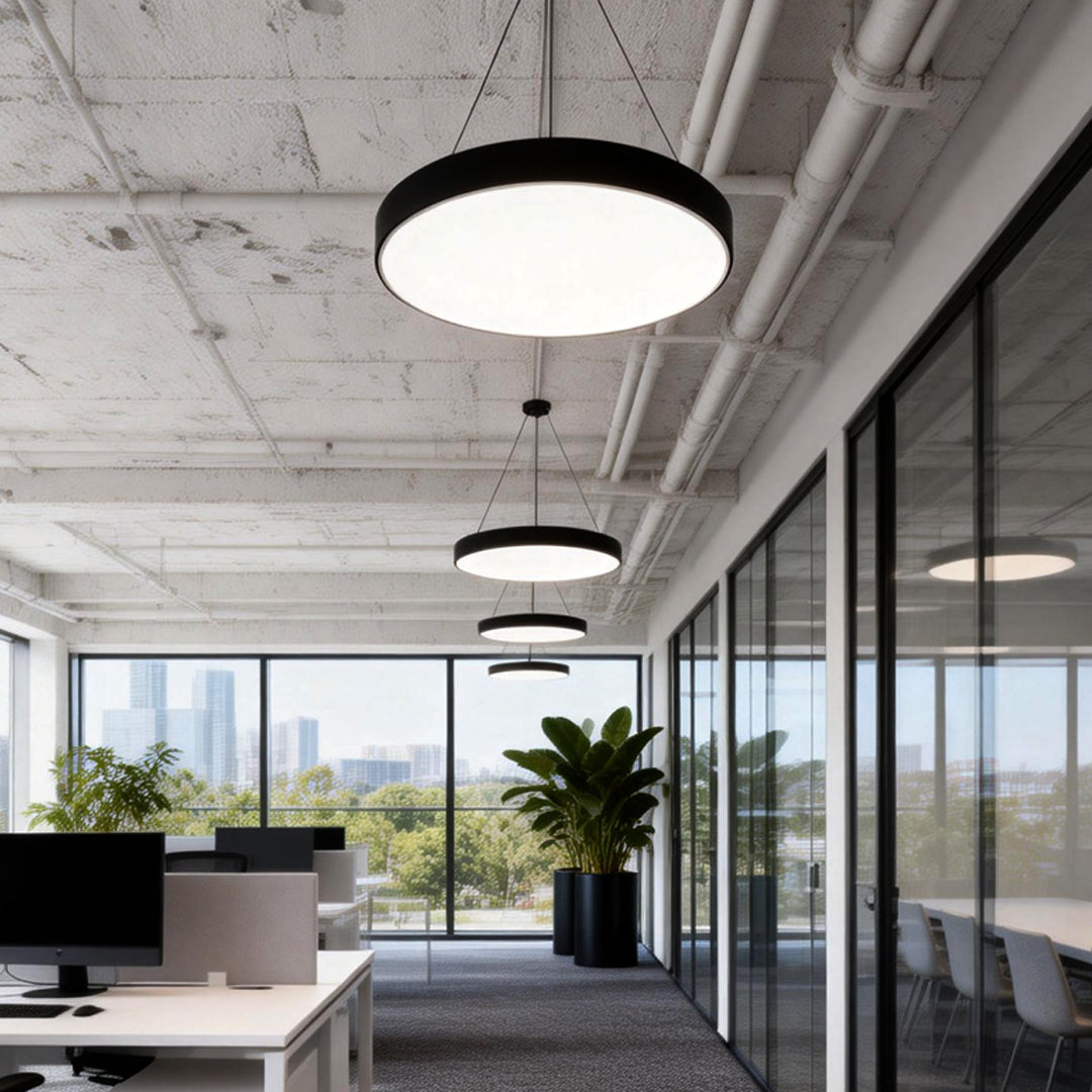 Minimalist Black Metal Round Pendant Light Fixture for Modern Interiors