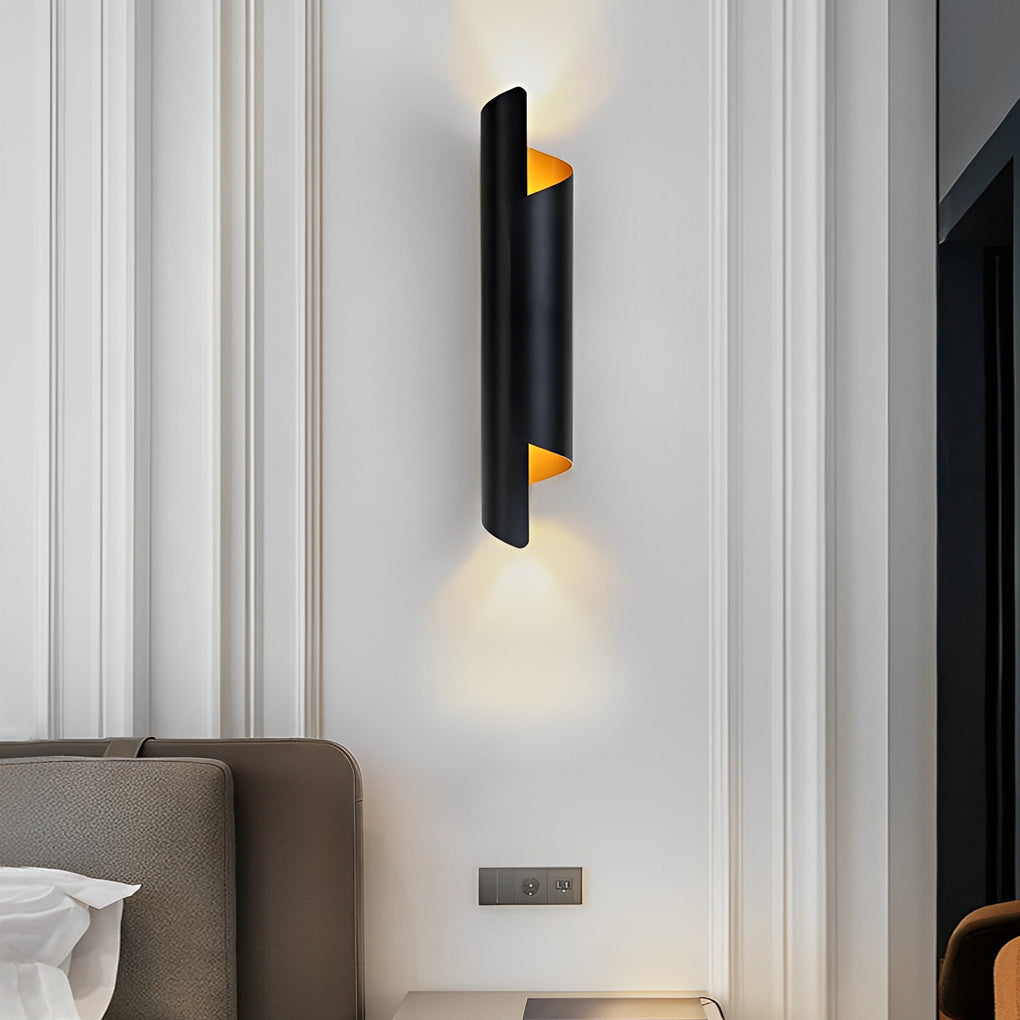 Modern Black Metal LED Scroll Wall Sconce for Living Room or Hallway