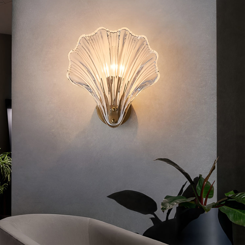 Elegant Seashell-Shaped LED Glass Wall Lamp for Coastal Home Décor