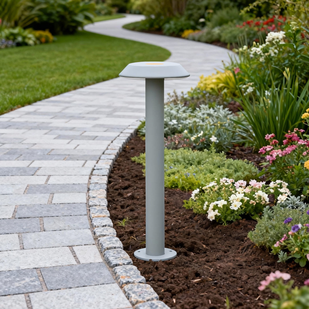 Modern Waterproof LED Pathway Landscape Light for Outdoor Garden Use