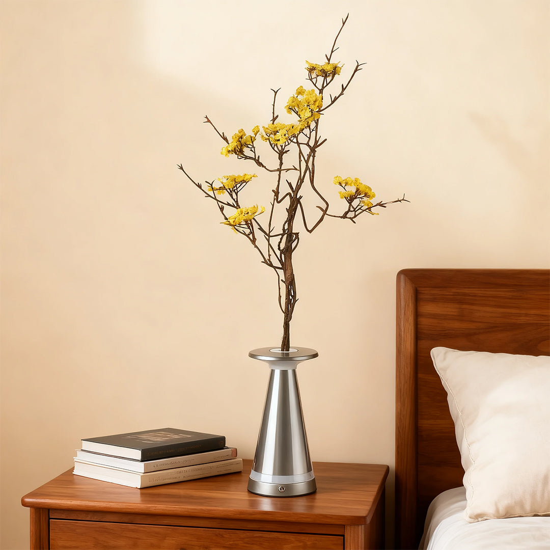 Artistic Bronze Vase Table Lamp with Mosquito Repellent for Living Room