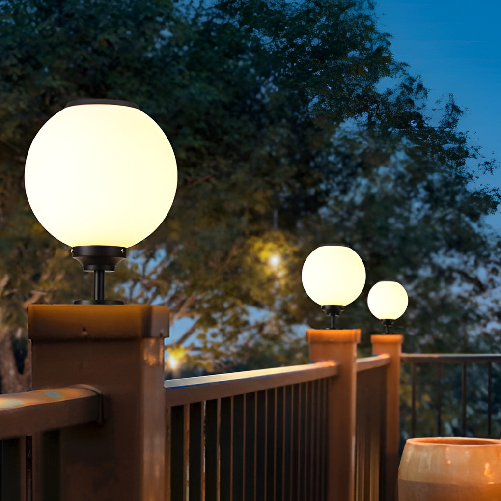 Elegant Waterproof LED Solar Spotlights for Outdoor Gate Pillars