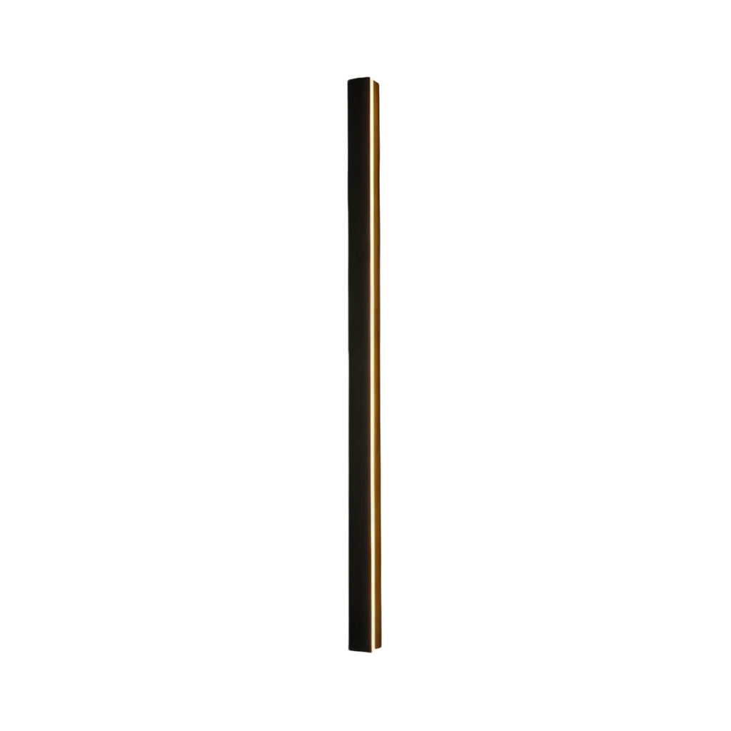 Minimalist Black LED Linear Outdoor Wall Sconce for Patio Garden Lighting