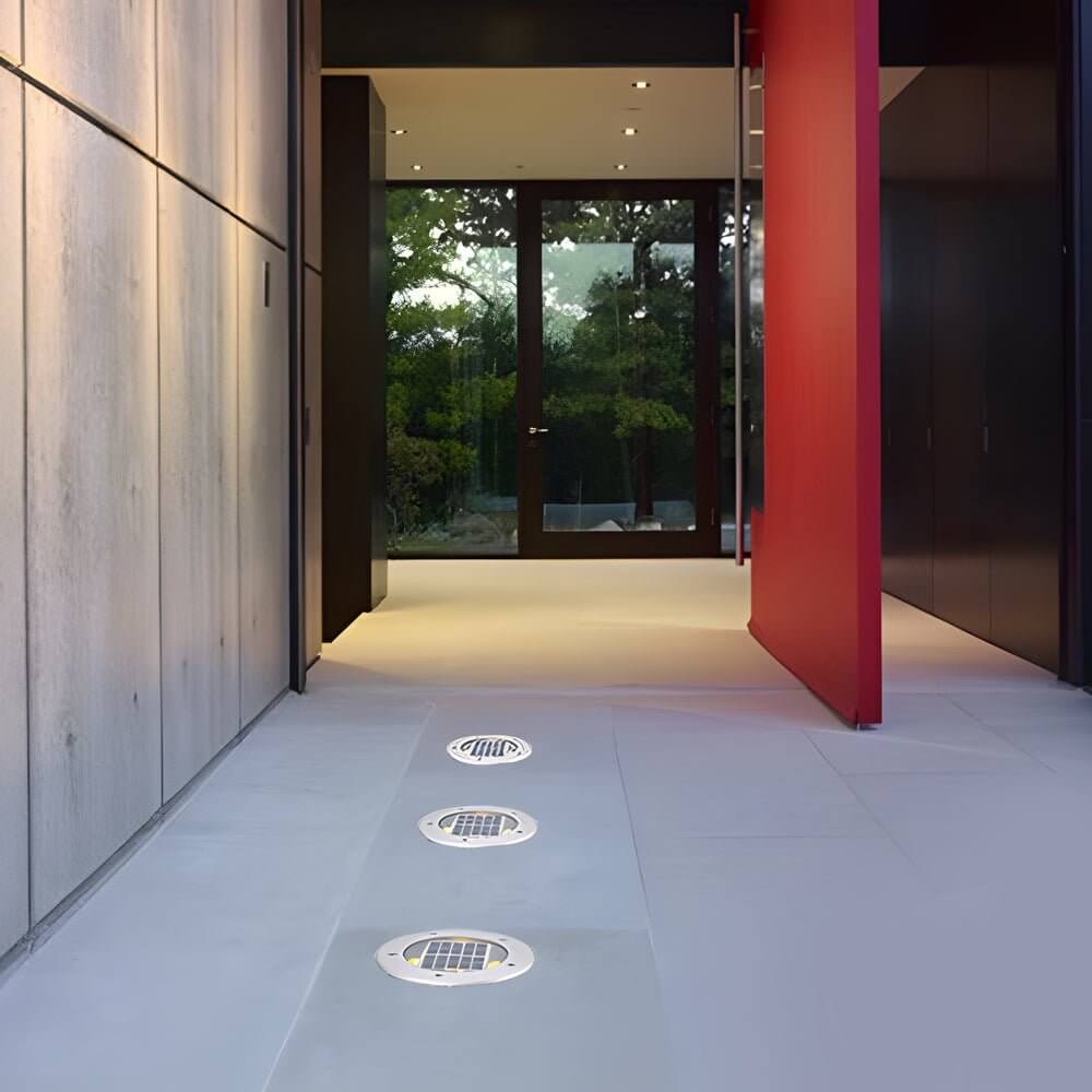 Sleek Stainless Steel Solar LED Recessed Ground Well Light for Outdoors