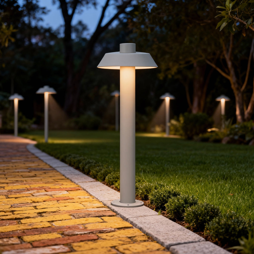 Waterproof Aluminum LED Path Lights with High Color Rendering for Outdoors