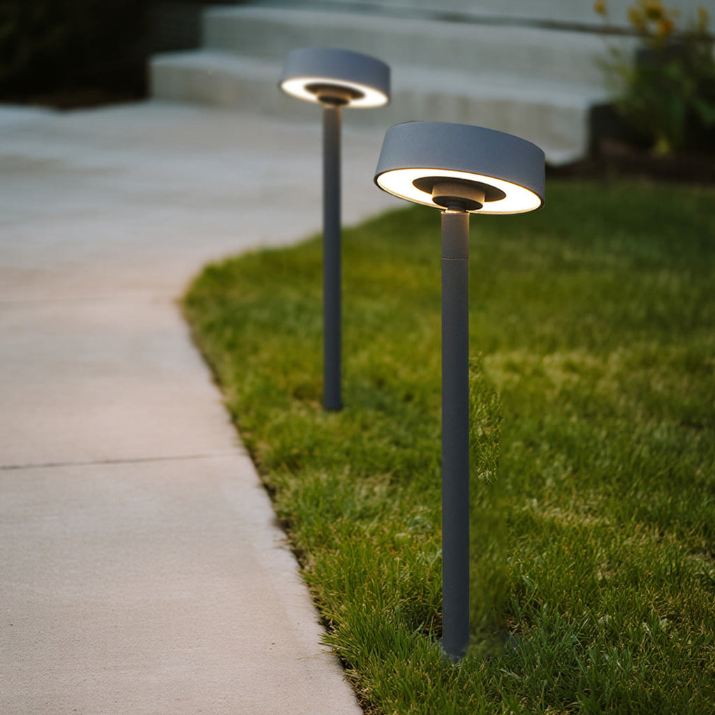 Sleek Black Waterproof Outdoor Pathway Lights for Modern Landscapes