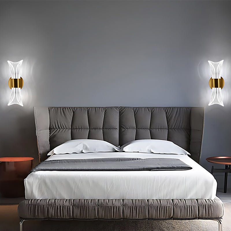Modern LED Wall Lamp in Brass with Three-Step Dimming for Living Room