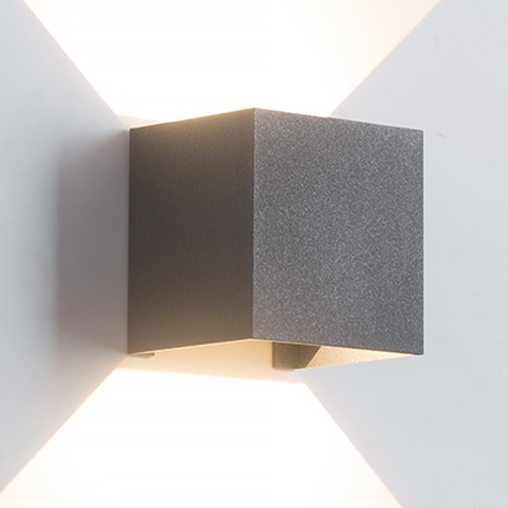 Adjustable Waterproof Outdoor Wall Light in Modern Black Aluminum Finish