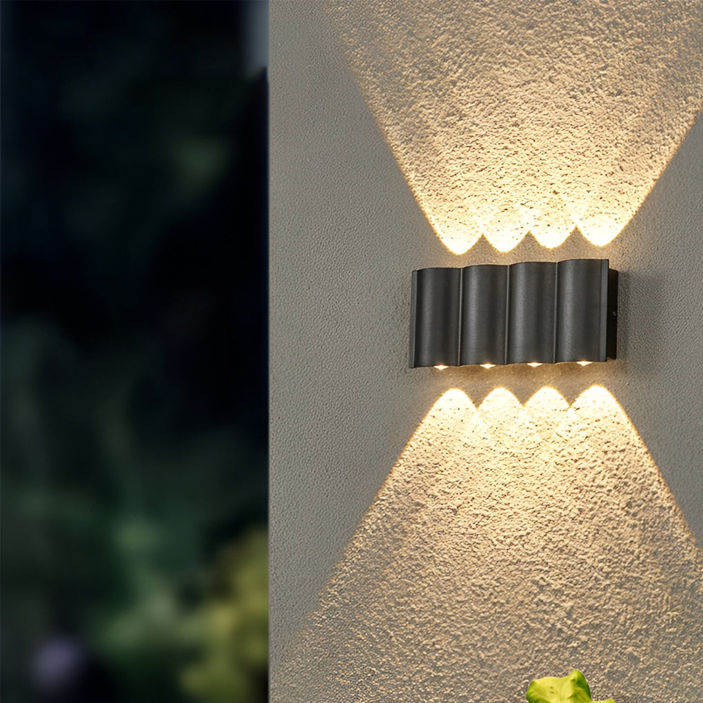 Modern Aluminum Wave-Shaped LED Outdoor Wall Light for Patio & Garden