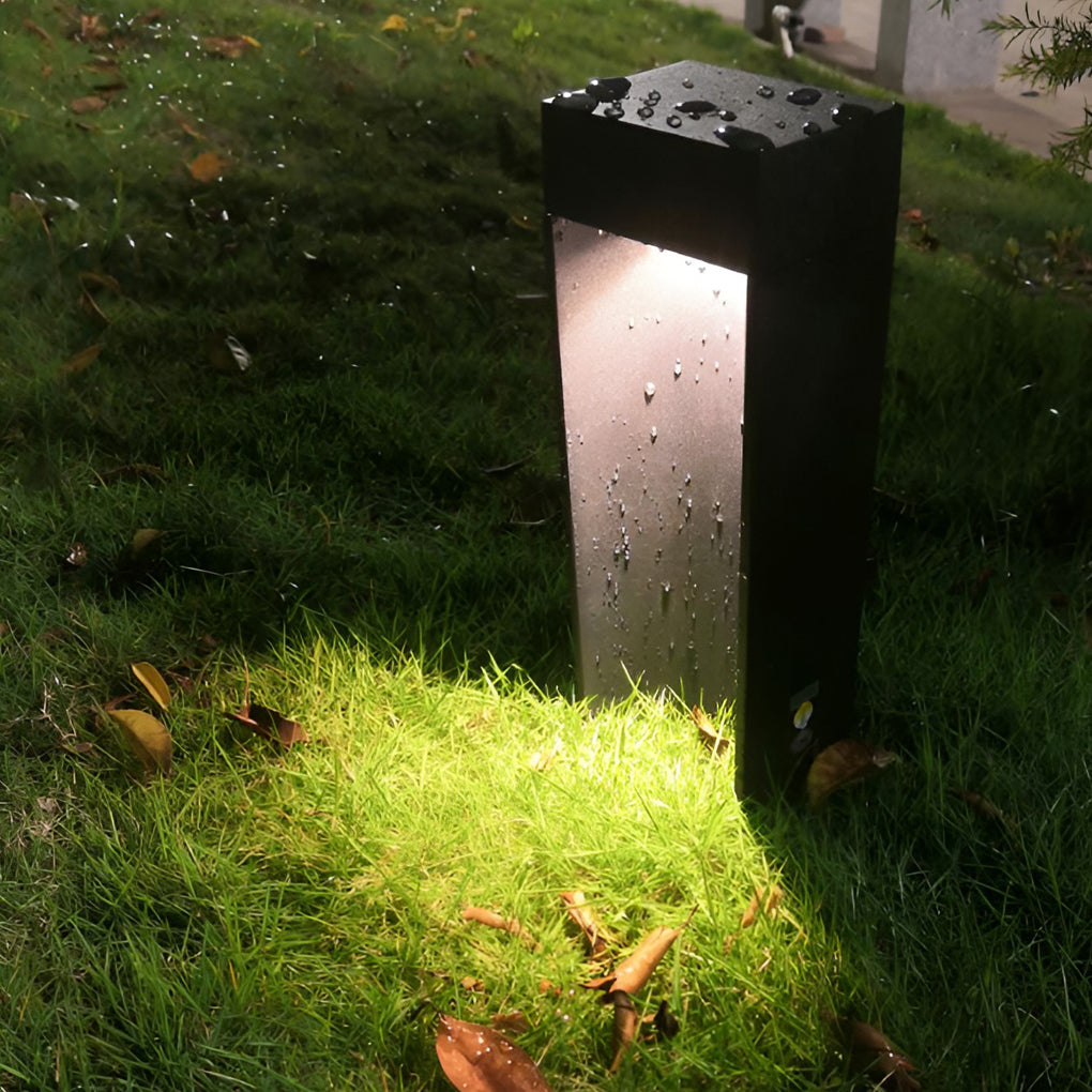 Modern Black LED Lawn Bollard Light for Outdoor Garden Illumination
