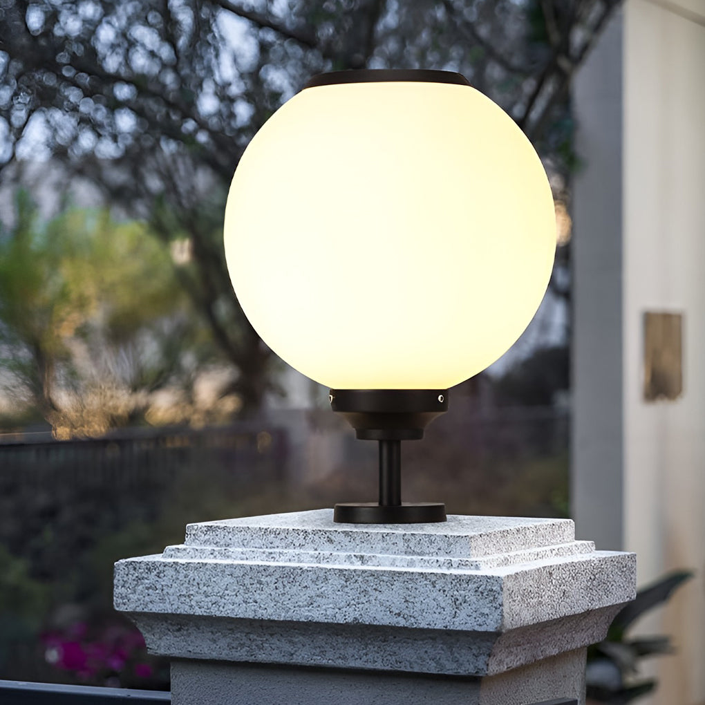 Elegant Waterproof LED Solar Spotlights for Outdoor Gate Pillars