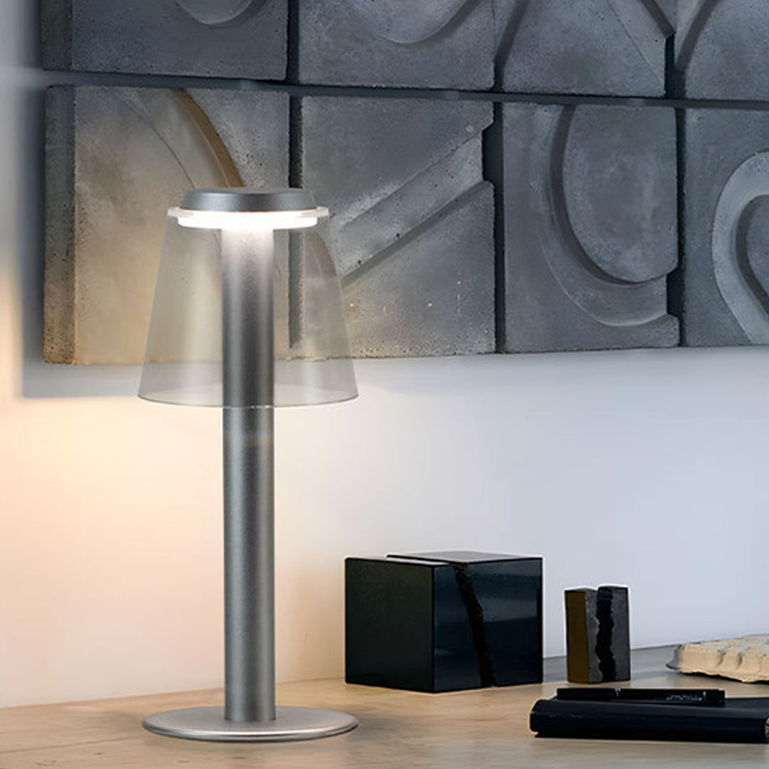Modern Minimalist USB Adjustable Table Lamp in Sleek Black Metal for Desk