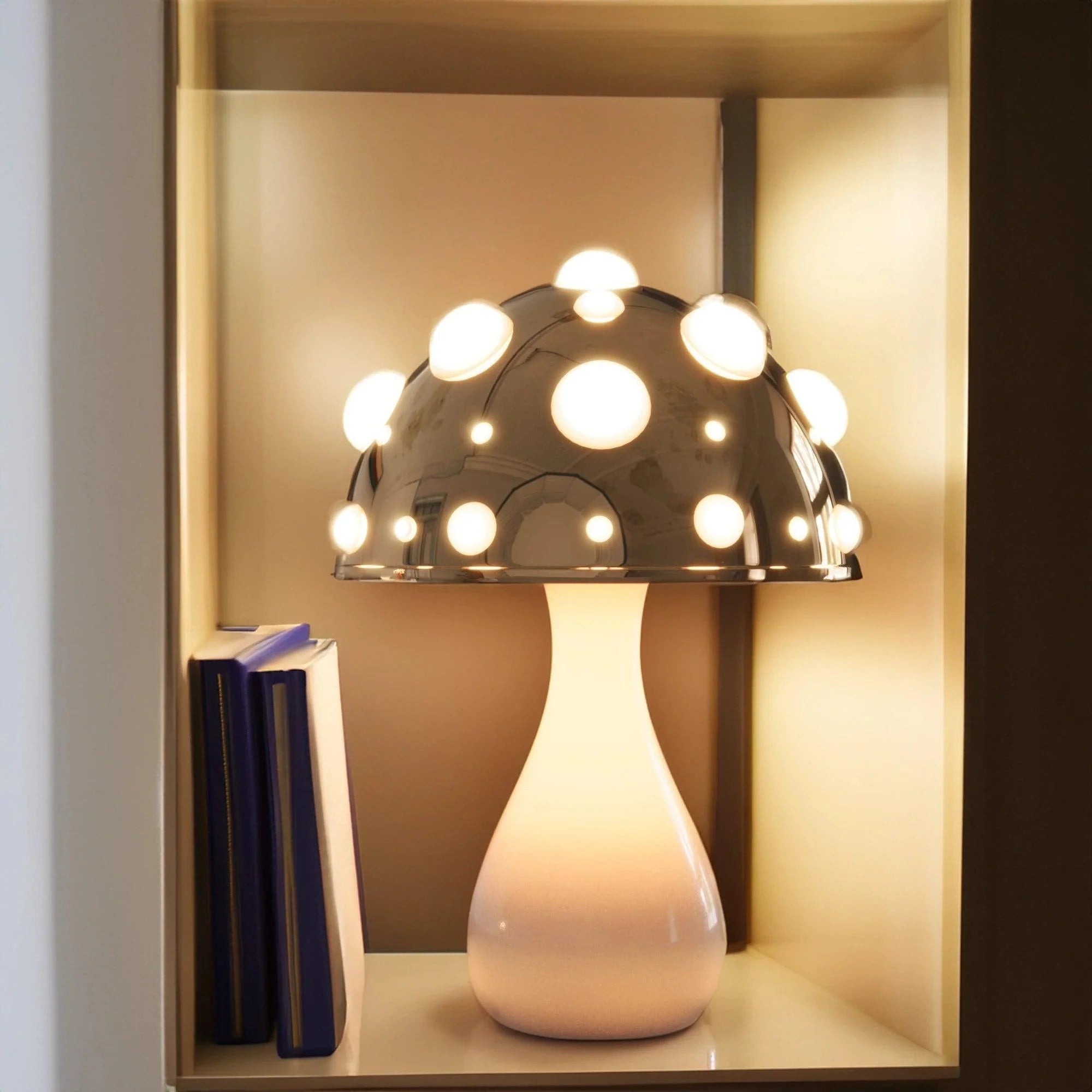 Elegant Zitake Mushroom LED Table Lamp in White for Living Room Decor
